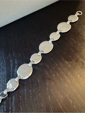Modern Silver Disc Link Bracelet - Women Jewelry LC stamped Liz Claiborne